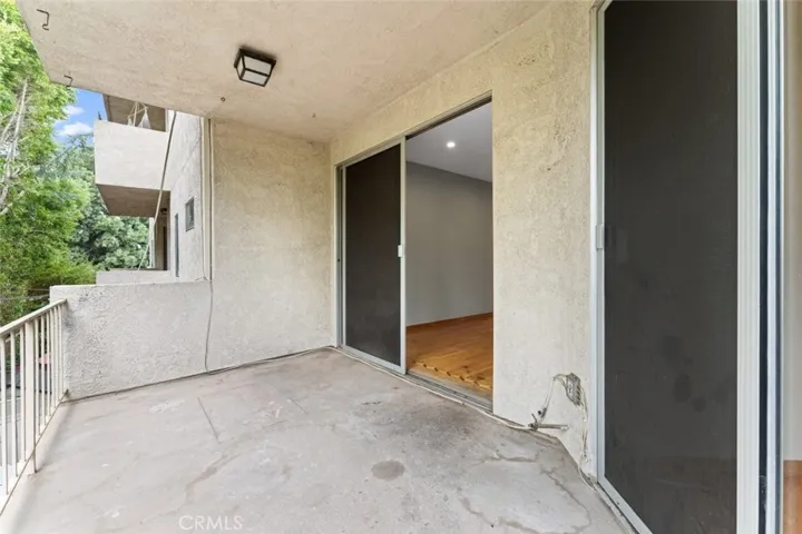 4705 Kester Avenue 209, Sherman Oaks, California 91403
