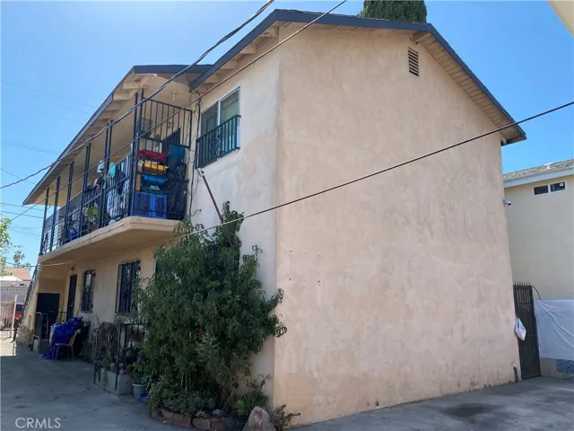 138 W 66th Street, Los Angeles, California 90003