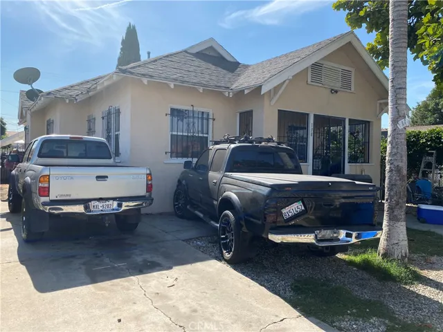 138 W 66th Street, Los Angeles, California 90003