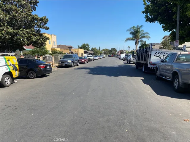 138 W 66th Street, Los Angeles, California 90003
