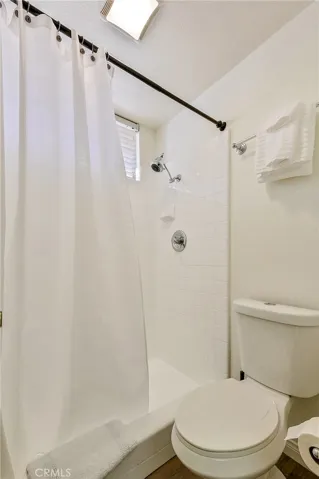 8215 E White Oak Ridge E 84, Orange, California 92869