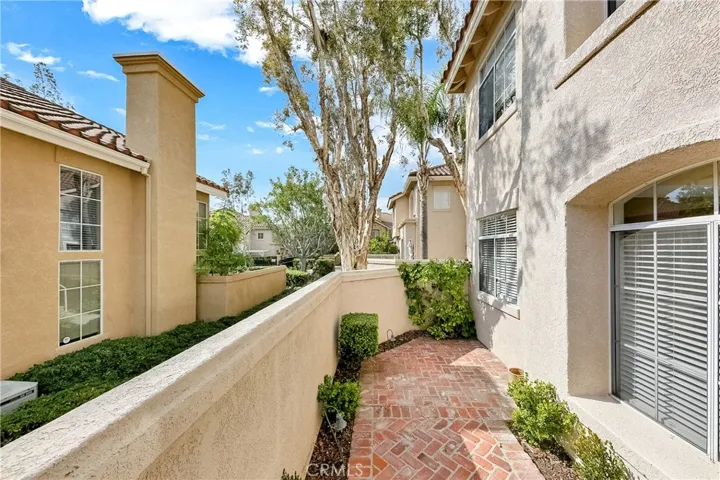 8215 E White Oak Ridge E 84, Orange, California 92869