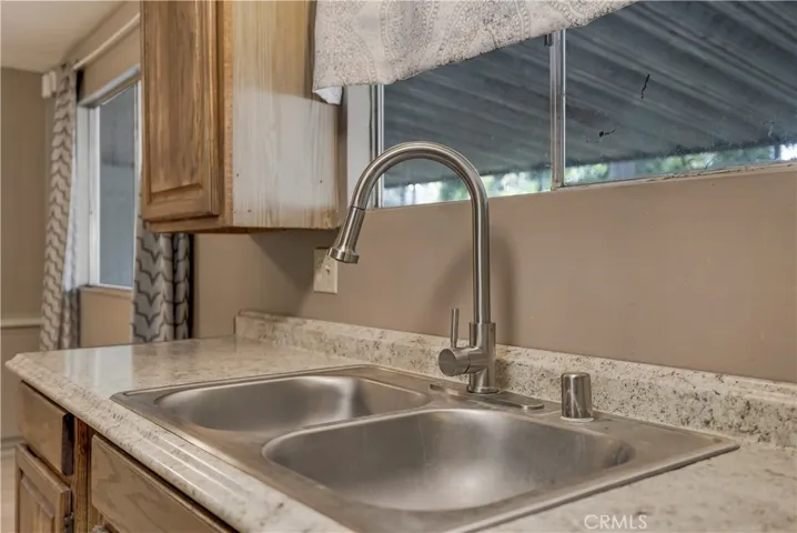 370 E Lassen Avenue 13, Chico, California 95973