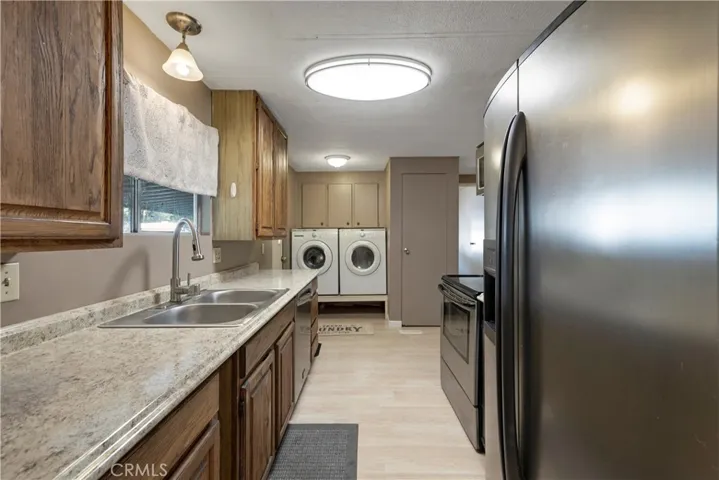 370 E Lassen Avenue 13, Chico, California 95973
