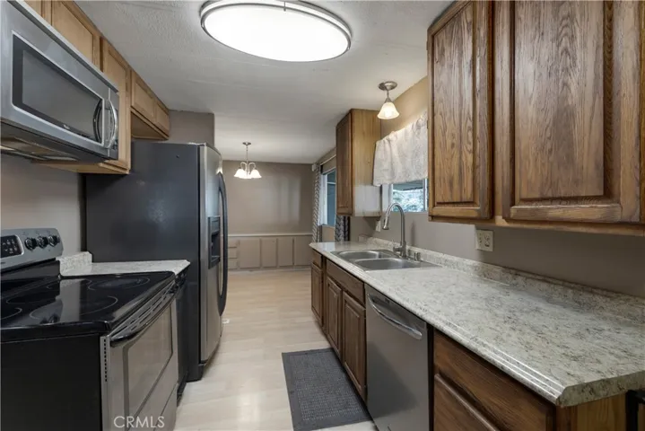 370 E Lassen Avenue 13, Chico, California 95973