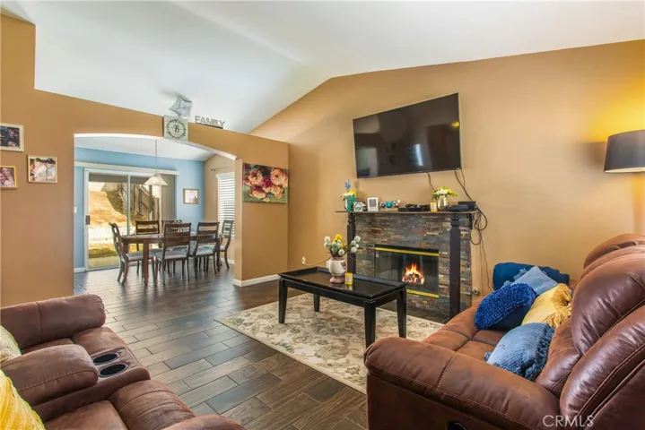1656 G Court, Banning, California 92220