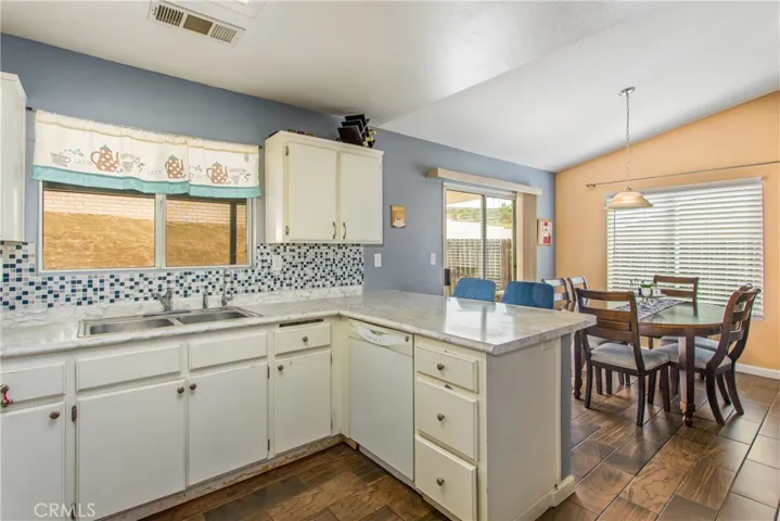 1656 G Court, Banning, California 92220