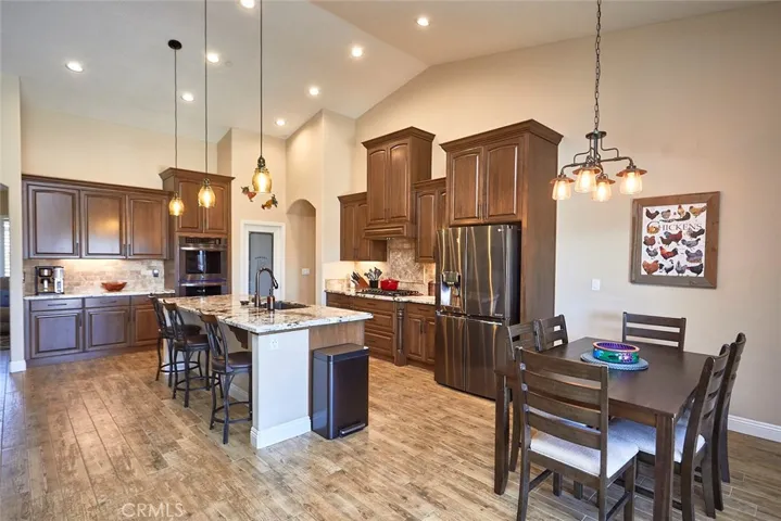 7755 Coyote, Oak Hills, California 92344