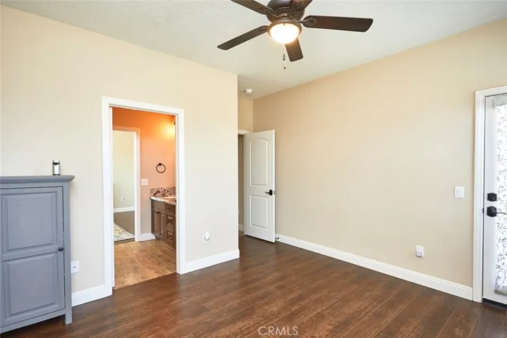 7755 Coyote, Oak Hills, California 92344