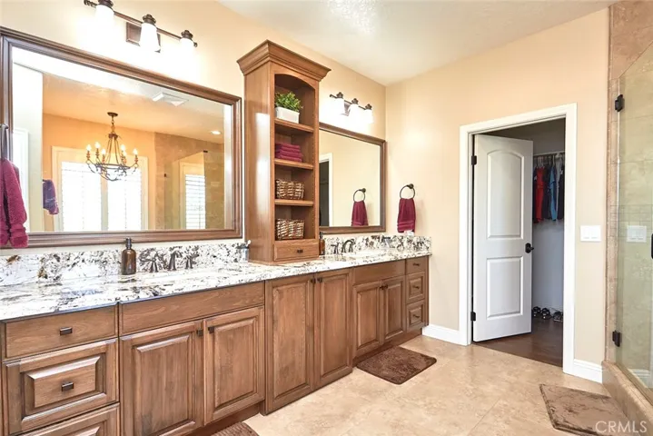 7755 Coyote, Oak Hills, California 92344