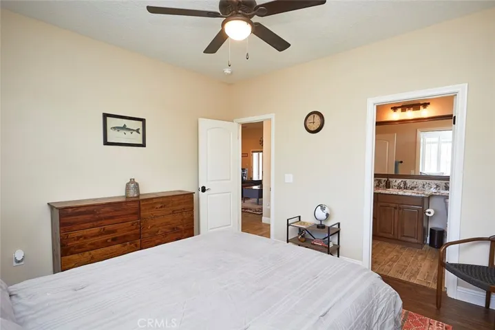 7755 Coyote, Oak Hills, California 92344
