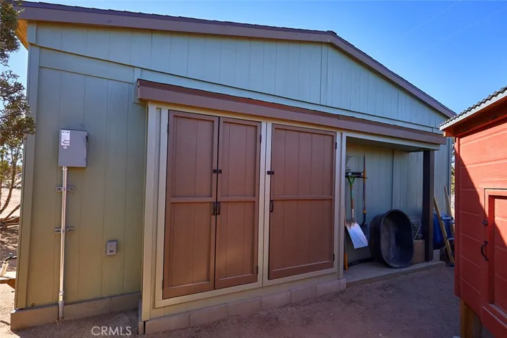 7755 Coyote, Oak Hills, California 92344