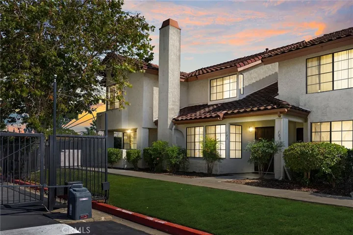 103 Espanas, Escondido, California 92026