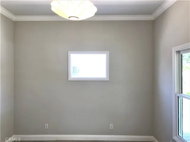 221 S Helberta Avenue, Redondo Beach, California 90277