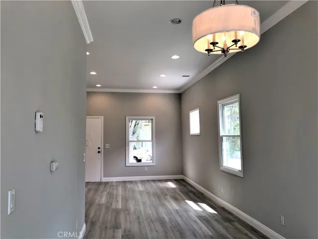 221 S Helberta Avenue, Redondo Beach, California 90277