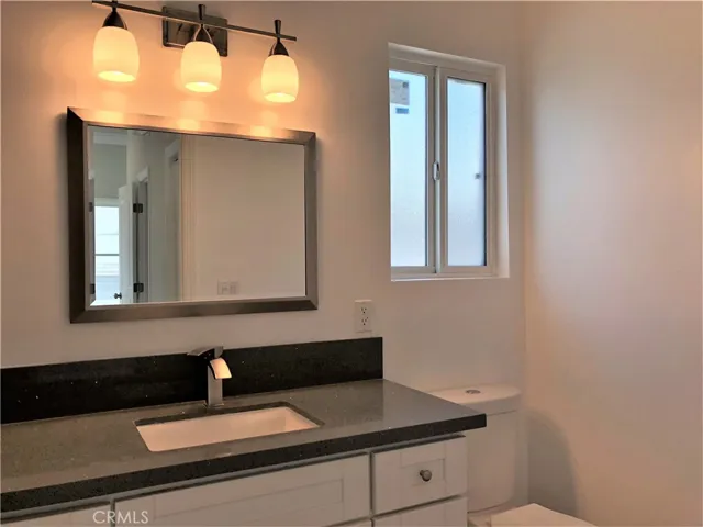 221 S Helberta Avenue, Redondo Beach, California 90277