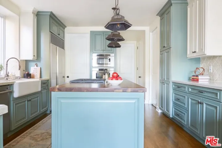 523 9th Street, Santa Monica, California 90402