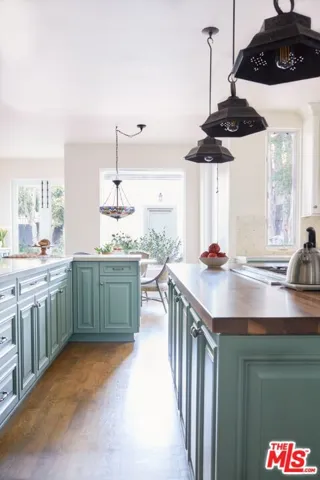523 9th Street, Santa Monica, California 90402
