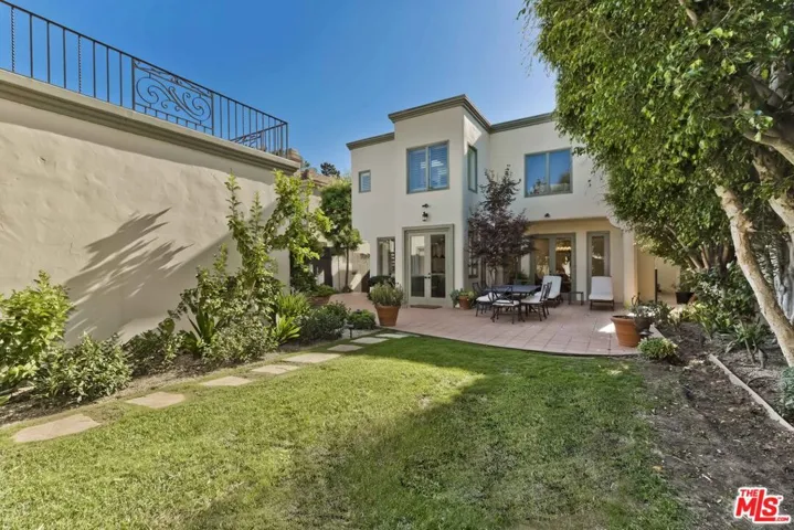 523 9th Street, Santa Monica, California 90402