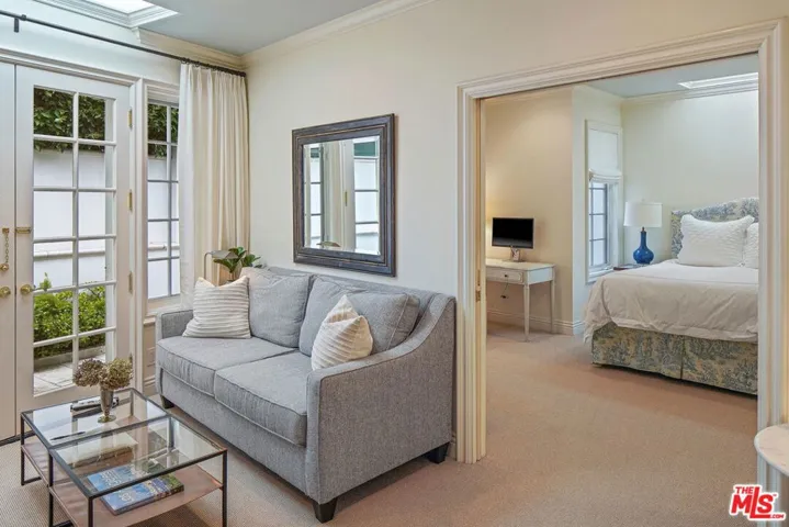 541 Paseo Miramar, Pacific Palisades, California 90272