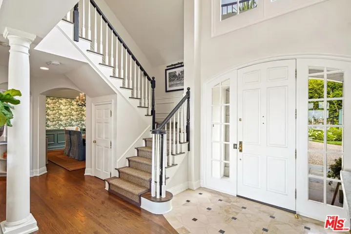 541 Paseo Miramar, Pacific Palisades, California 90272