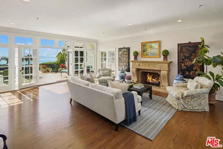 541 Paseo Miramar, Pacific Palisades, California 90272