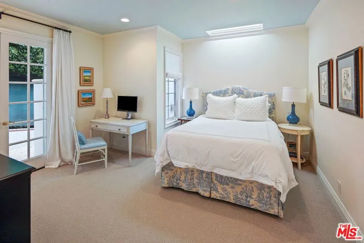 541 Paseo Miramar, Pacific Palisades, California 90272