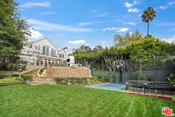 541 Paseo Miramar, Pacific Palisades, California 90272