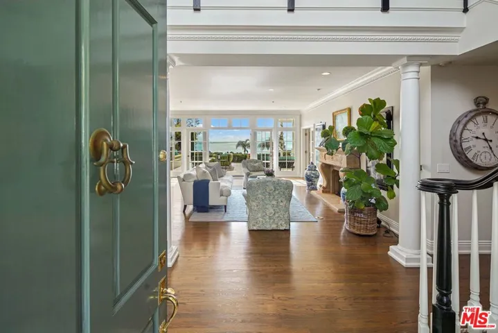 541 Paseo Miramar, Pacific Palisades, California 90272