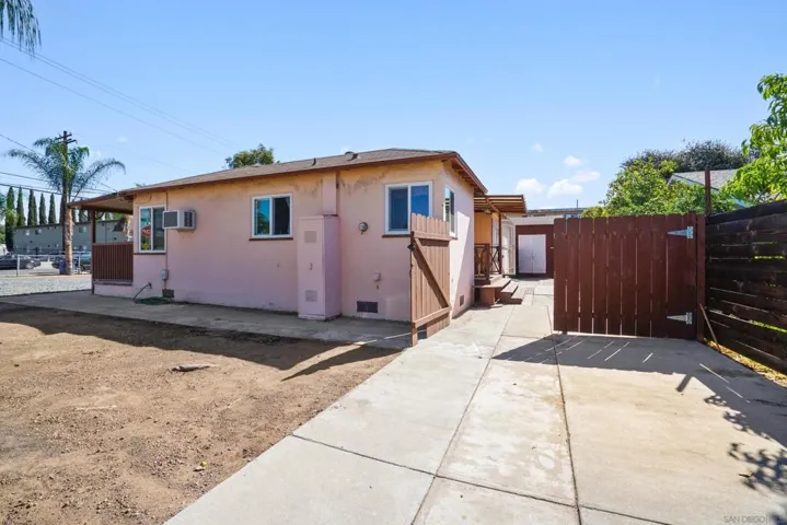 , El Cajon, California 92021
