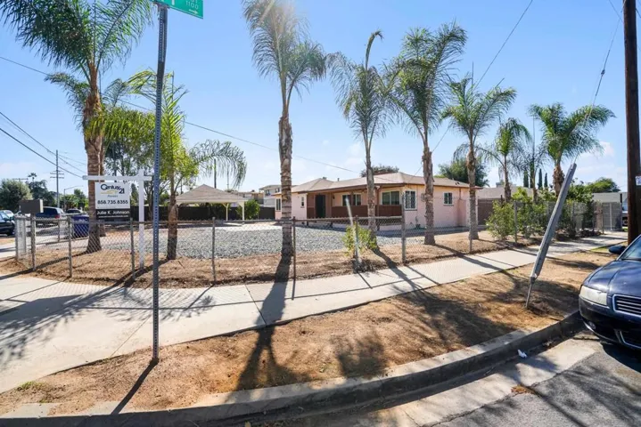 , El Cajon, California 92021