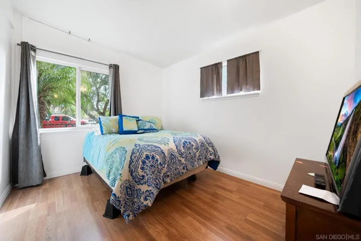2414 S Shelton St, Santa Ana, California 92707