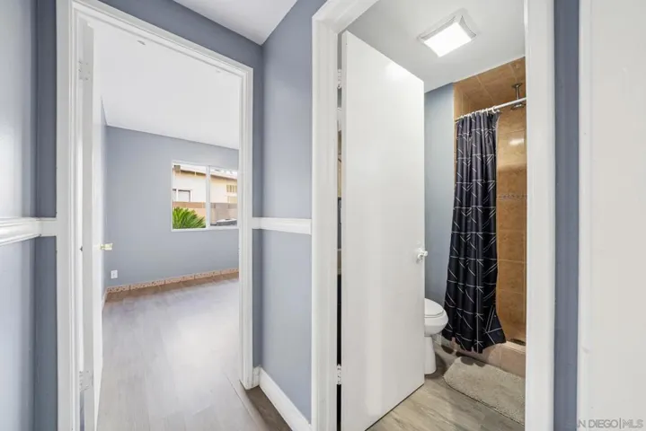 2414 S Shelton St, Santa Ana, California 92707