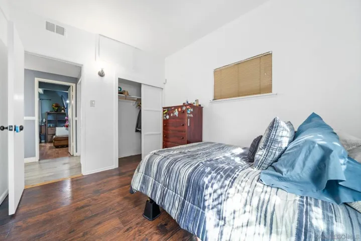 2414 S Shelton St, Santa Ana, California 92707