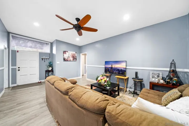 2414 S Shelton St, Santa Ana, California 92707