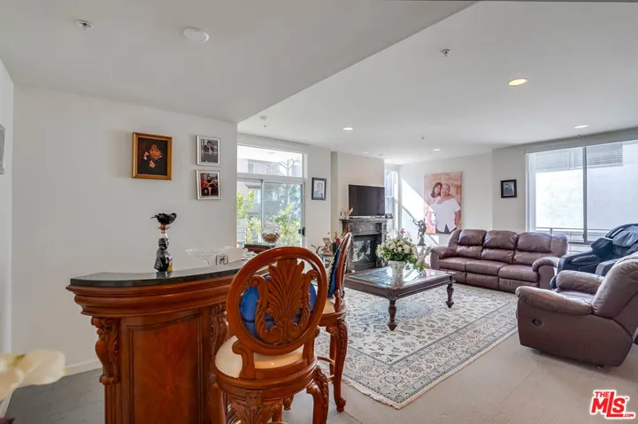 10911 Wellworth Avenue 2a, Los Angeles, California 90024