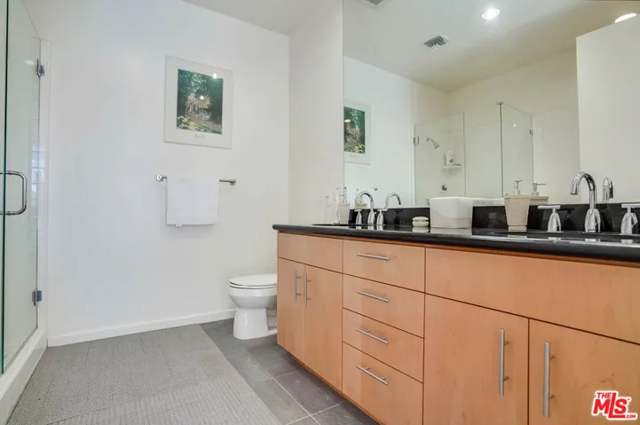 10911 Wellworth Avenue 2a, Los Angeles, California 90024
