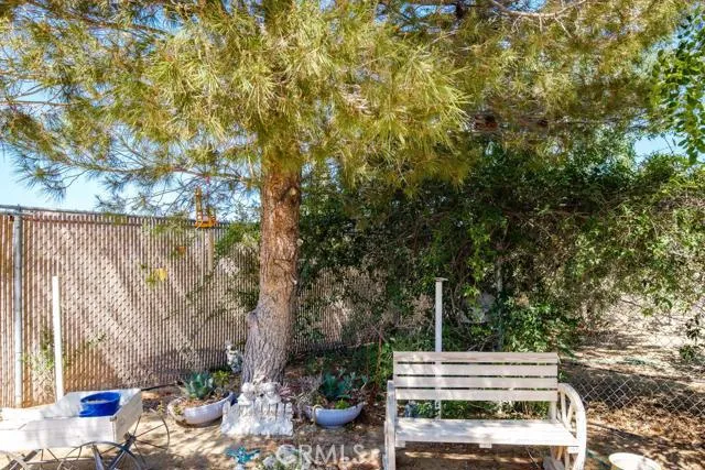 31041 Sherwood Street, Lucerne Valley, California 92356