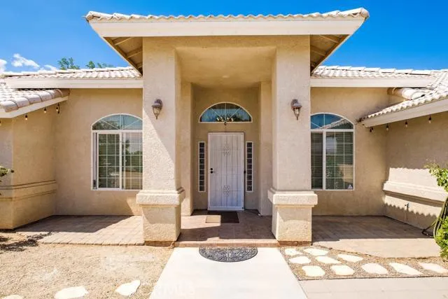 31041 Sherwood Street, Lucerne Valley, California 92356