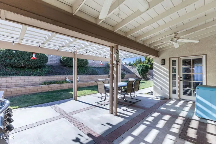 Peppertree Ln-35