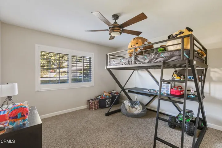 Peppertree Ln-29