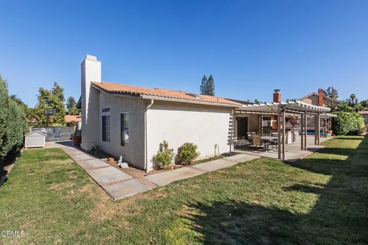 Peppertree Ln-37