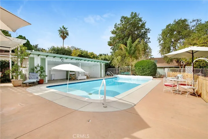 8553 Louise Avenue, Sherwood Forest, California 91325