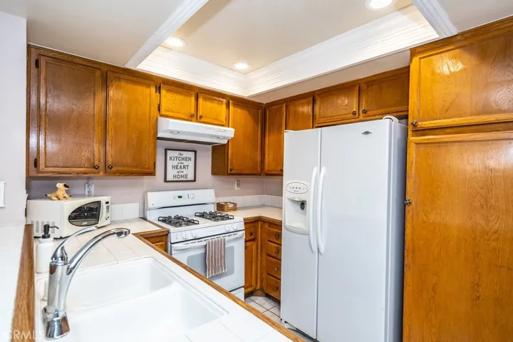 Appliances included