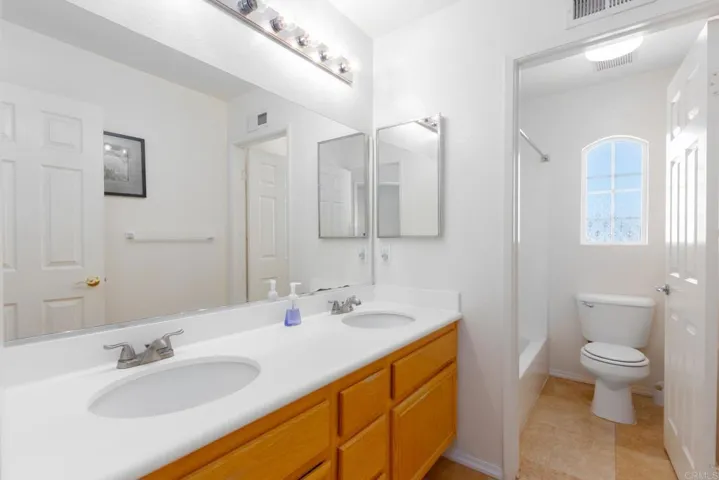 2447 Pointe Parkway, Spring Valley, California 91978