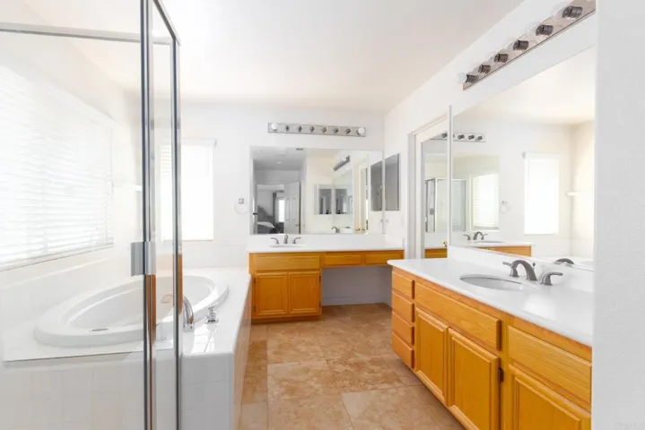 2447 Pointe Parkway, Spring Valley, California 91978
