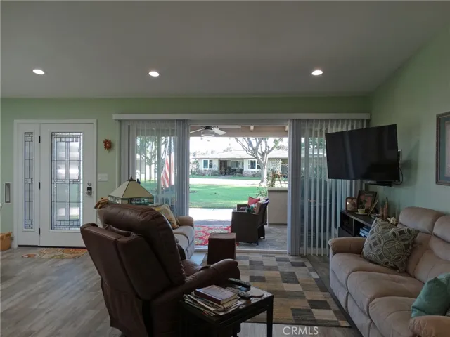 13261 Southport 184i, Seal Beach, California 90740