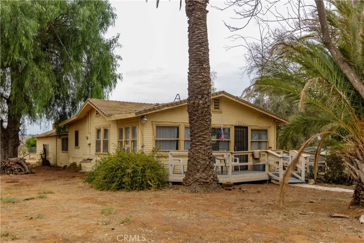 9274 63rd Street, Jurupa Valley, California 92509