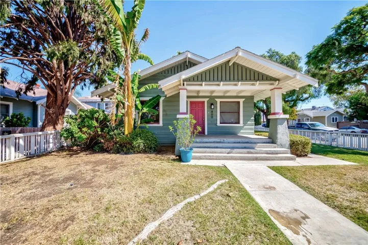 800 Temple Avenue, Long Beach, California 90804