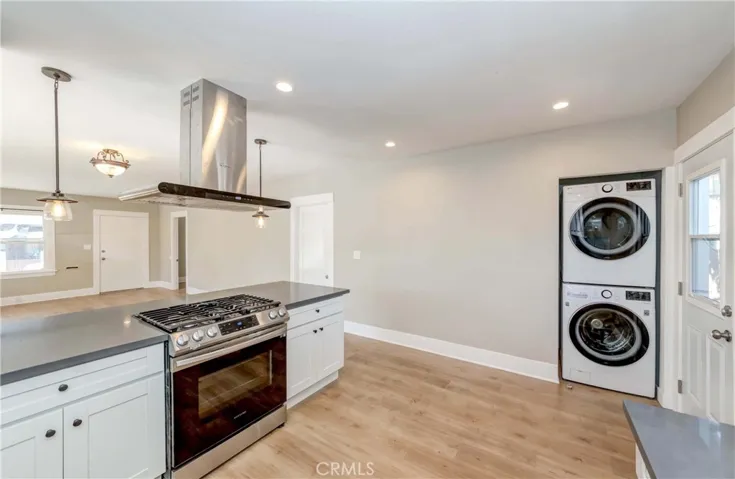 800 Temple Avenue, Long Beach, California 90804
